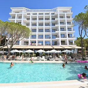 Resort Fllad & Durres, Golem (Tirana)